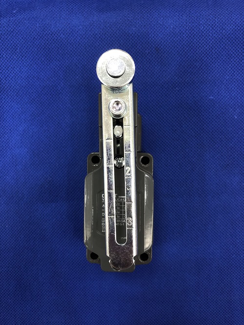 Công tắc hành trình Chint YBLX-WL/CA12