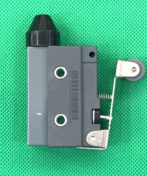 Công tắc hành trình CHINT YBLXW-6/11DL