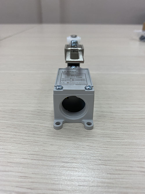 Công tắc hành trình Hanyoung HY-LS804N