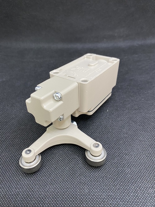 Công Tắc Hành Trình Hanyoung HY-M908L