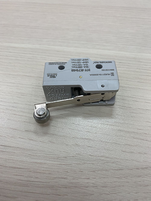 Công tắc hành trình Hanyoung HY-R704B