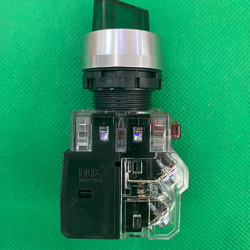 Công tắc xoay 2 vị trí có đèn phi 22 Hanyoung MRT-R2A1A3G