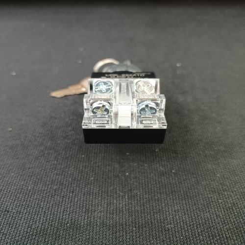 Công tắc xoay 2 vị trí Hanyoung CRK-252A1D