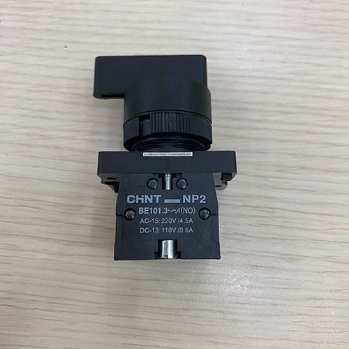 Công tắc xoay 3 vị trí có cần dài Chint NP2-EJ33