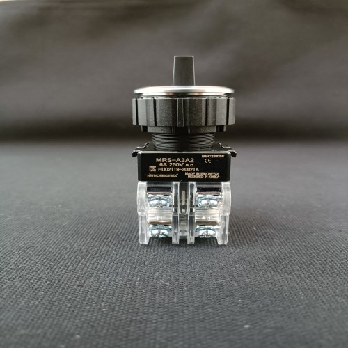 Công tắc xoay 3 vị trí phi 30 Hanyoung MRS-A3A2