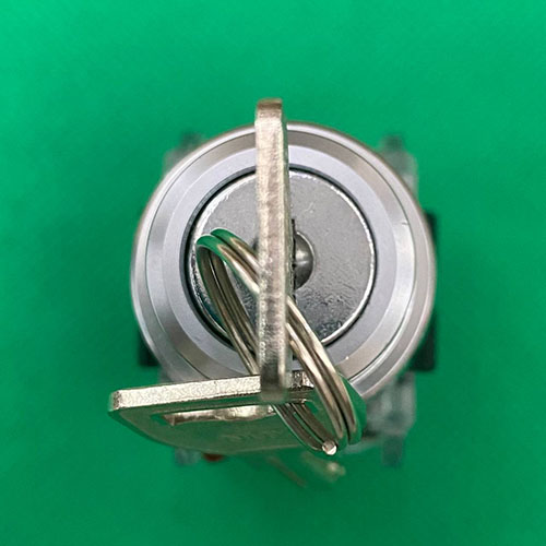 Công tắc xoay có chìa phi 22 Hanyoung MRK-R3A2E