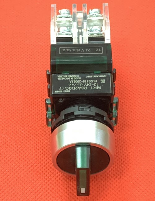 Công tắc xoay có đèn viền nhôm Hanyoung PHI 22 MRT-R3A2D0G