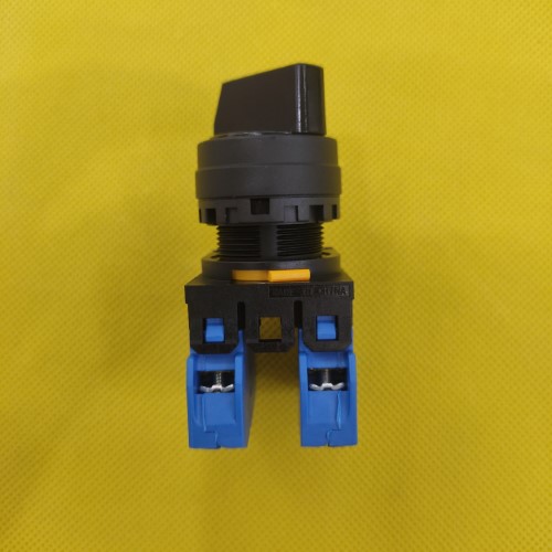 Công tắc xoay, IP65 ngoài mặt tủ YW1S-2E20