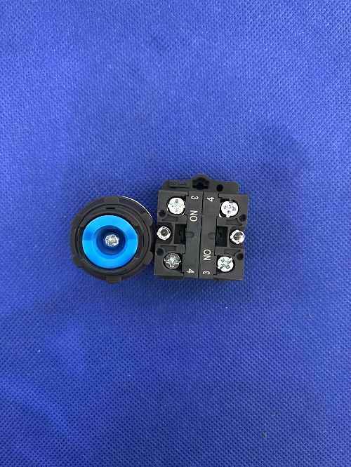 Công tắc xoay Schneider XA2ED33