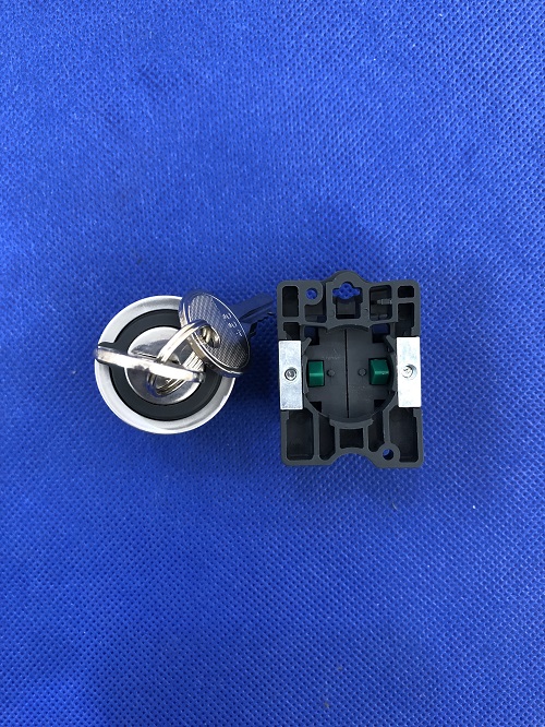 Công tắc xoay Schneider XA2EG03