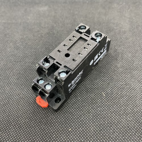 ĐẾ RELAY TRUNG GIAN SCHNEIDER RXZE1M2C