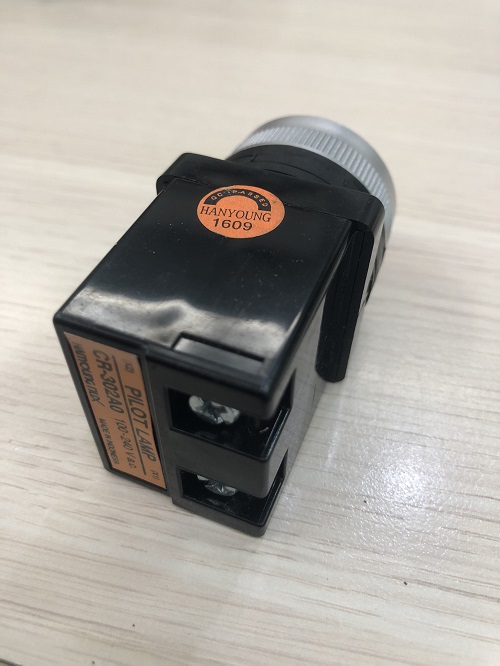 Đèn báo LED màu đỏ phi 30 CR-302-A0-R