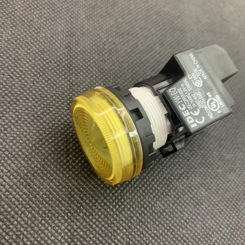 Đèn báo màu vàng, không biến thế, IP65 ngoài mặt tủ, mặt phẳng YW1P-1EQM3Y