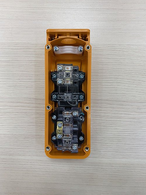 ĐIỀU KHIỂN CẦN TRỤC HANYOUNG HY-1024-AB