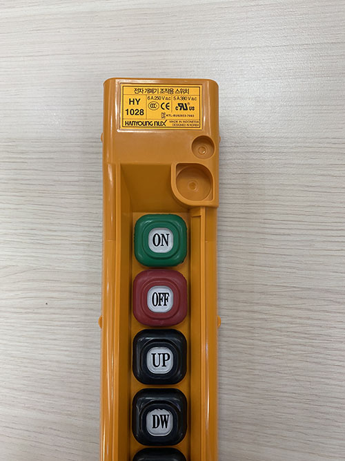 Điều khiển cần trục Hanyoung HY-1028-ABBB