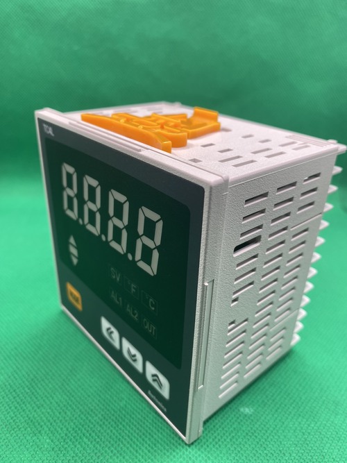 Điều khiển nhiệt độ Autonics TC4L-N4N