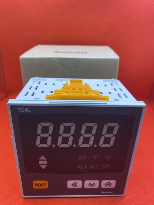 Điều khiển nhiệt độ Autonics TC4L-N4R