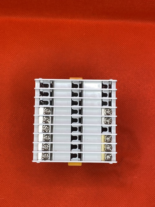 Điều khiển nhiệt độ Autonics TC4M-N2N