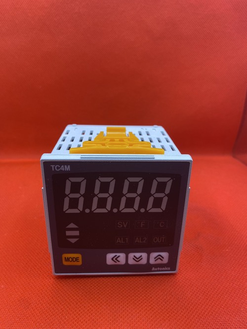 Điều khiển nhiệt độ Autonics TC4M-N2R