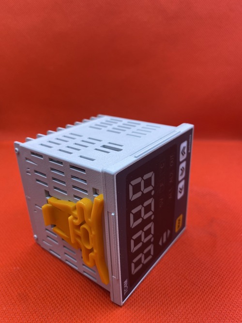 Điều khiển nhiệt độ Autonics TC4M-N2R