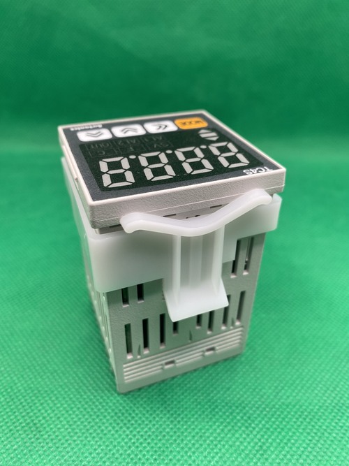 Điều khiển nhiệt độ Autonics TC4S-12R