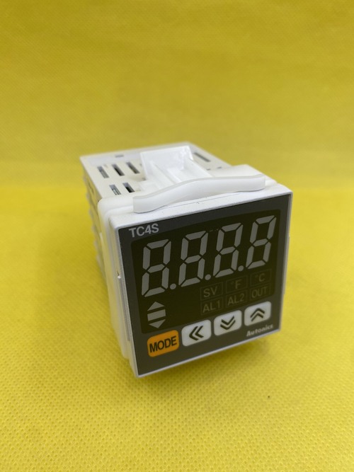 Điều khiển nhiệt độ Autonics TC4S-22R