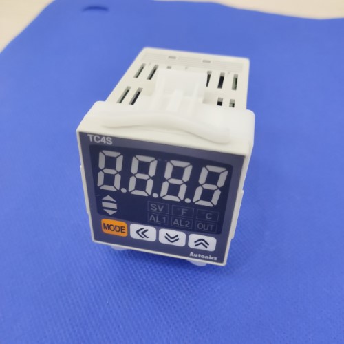 Điều khiển nhiệt độ Autonics TC4S-N4R