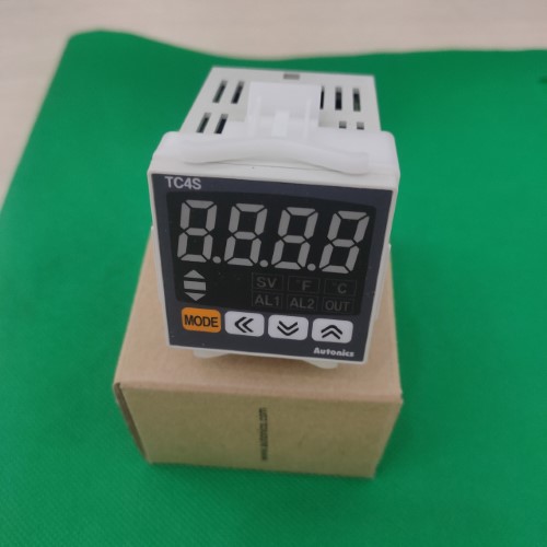 Điều khiển nhiệt độ Autonics TC4SP-N2N