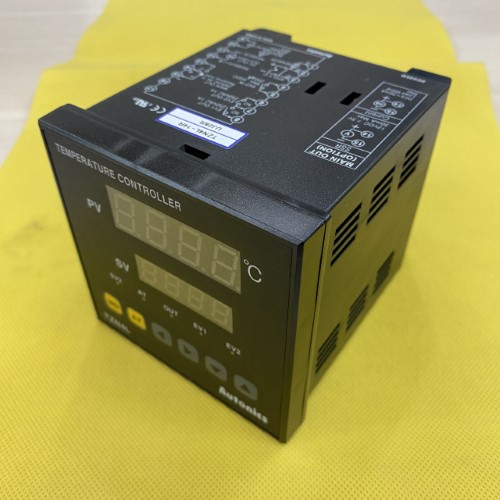 Bộ điều khiển nhiệt độ Autonics TZN4L-14R