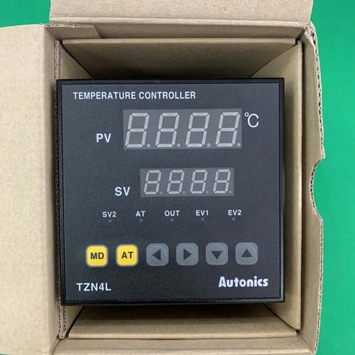Bộ điều khiển nhiệt độ Autonics TZN4L-A4R