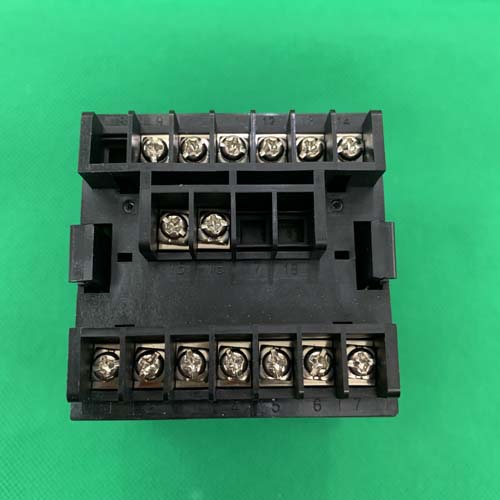 Bộ điều khiển nhiệt độ Autonics TZN4M-14R