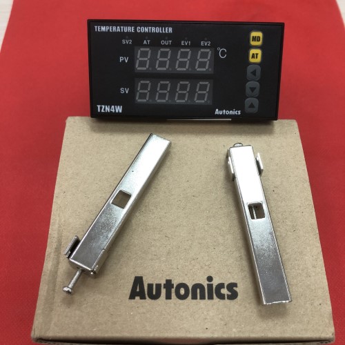 Bộ điều khiển nhiệt độ Autonics TZN4W-24C