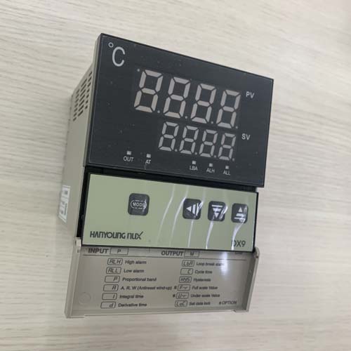 Điều khiển nhiệt độ Hanyoung DX9-VMWNR