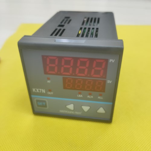 Điều khiển nhiệt độ Hanyoung KX7N-SKNA