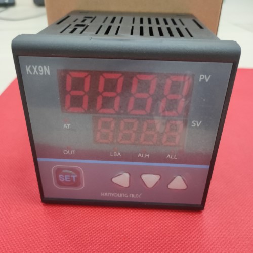 Điều khiển nhiệt độ Hanyoung KX9N-CEAA