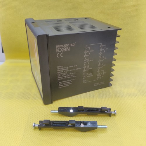 Điều khiển nhiệt độ Hanyoung KX9N-SKAD