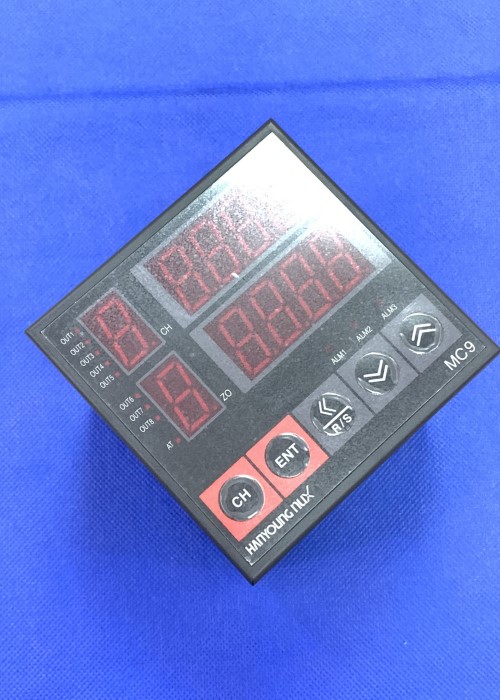 Điều khiển nhiệt độ Hanyoung MC9-8R-D0-SS-3-2