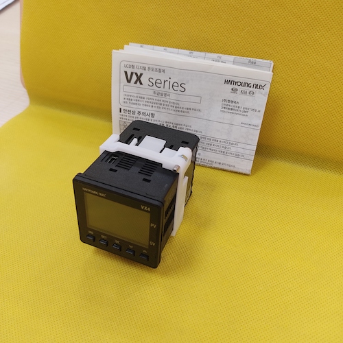 Điều khiển nhiệt độ Hanyoung VX4-UMMA-A2