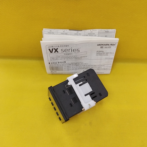 Điều khiển nhiệt độ Hanyoung VX4-UMMA-A2CH2