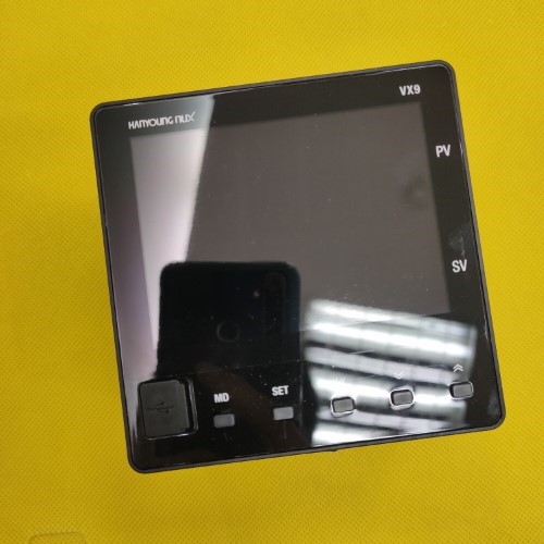 Điều khiển nhiệt độ Hanyoung VX9-UCNA-A4D2