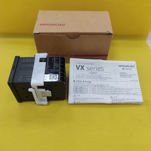 Điều khiển nhiệt độ kỹ thuật số Hanyoung VX4-UCMA-A1C