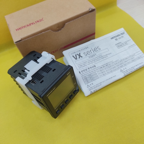 Điều khiển nhiệt độ kỹ thuật số Hanyoung VX4-UCMA-A1C