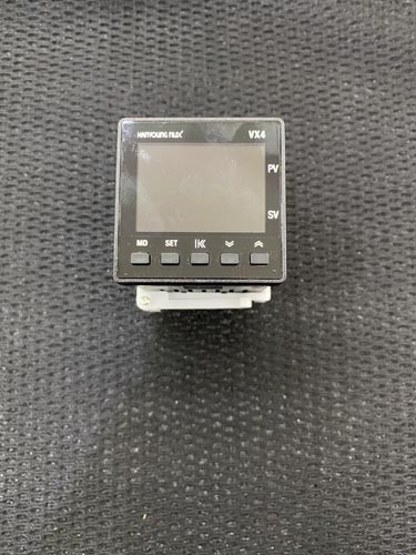 Điều khiển nhiệt độ kỹ thuật số Hanyoung VX4-UCMA-A1CT