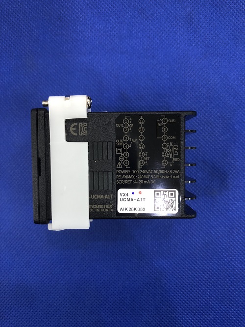 Điều khiển nhiệt độ kỹ thuật số Hanyoung VX4-UCMA-A1T