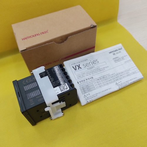 Điều khiển nhiệt độ kỹ thuật số Hanyoung VX4-UCNA-A1CT