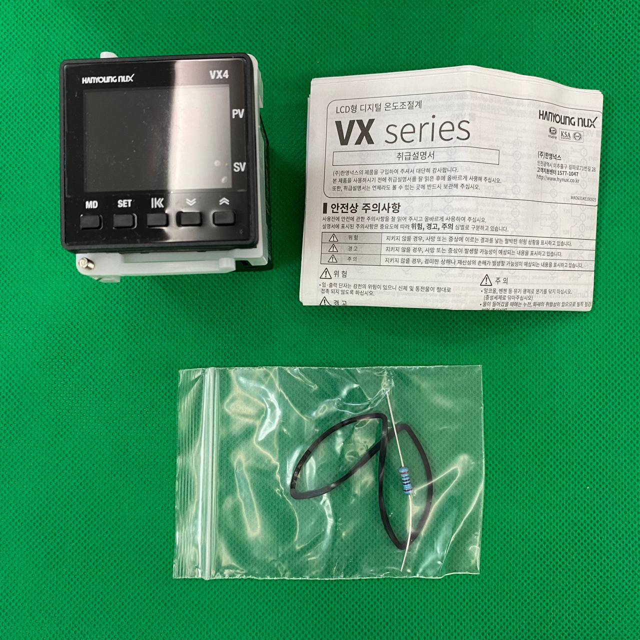 Điều khiển nhiệt độ kỹ thuật số Hanyoung VX4-UMMA-A1CT