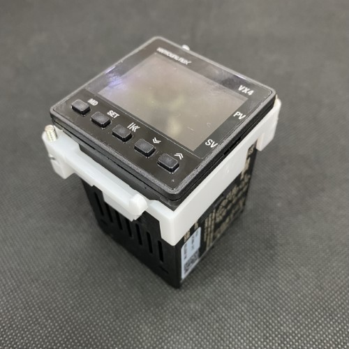 Điều khiển nhiệt độ kỹ thuật số Hanyoung VX4-USNA-A1C