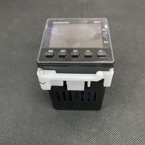 Điều khiển nhiệt độ kỹ thuật số Hanyoung VX4-USNA-A1CR