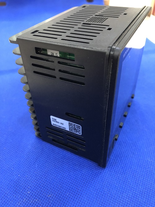 Điều khiển nhiệt độ kỹ thuật số Hanyoung VX9-UCMA-A2