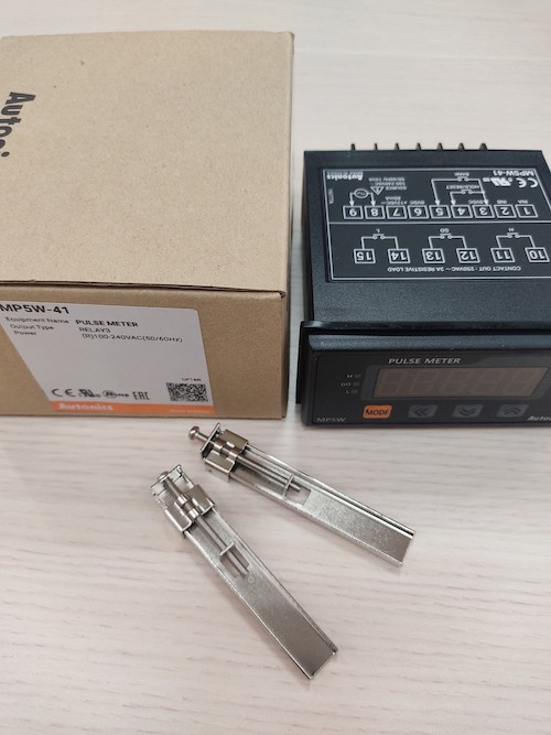 Đồng hồ đo xung loại hiển thị số Autonics MP5W-41